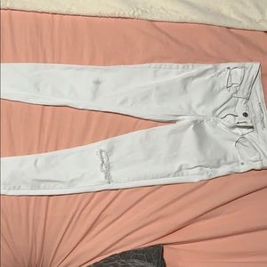 Old Navy distressed white jeans